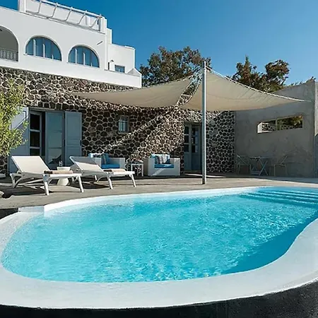 Christou Estate & Hotell