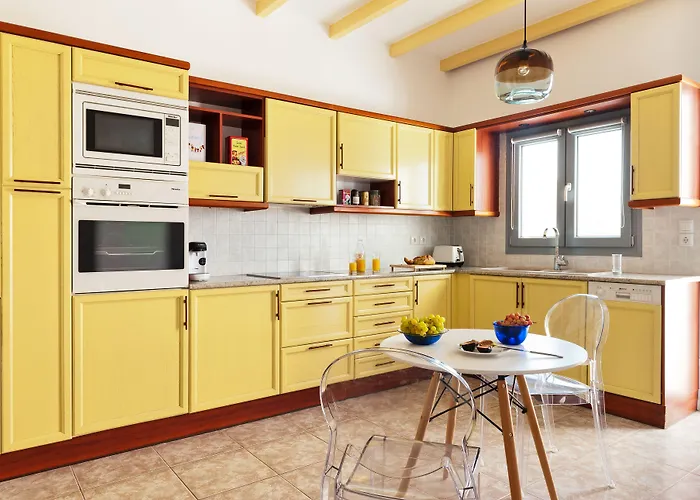 Christou Estate & 3*