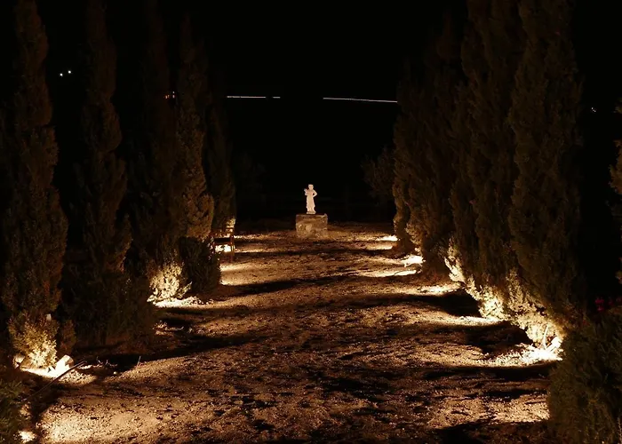 Christou Estate & Hotel