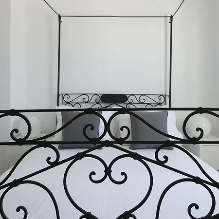 Christou Estate & Отель Пиргос